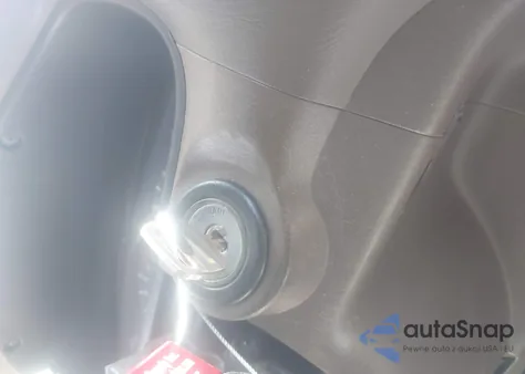 2001 Toyota Tundra Sr5 из США, поврежденный, VIN 5TBBT44121S195875